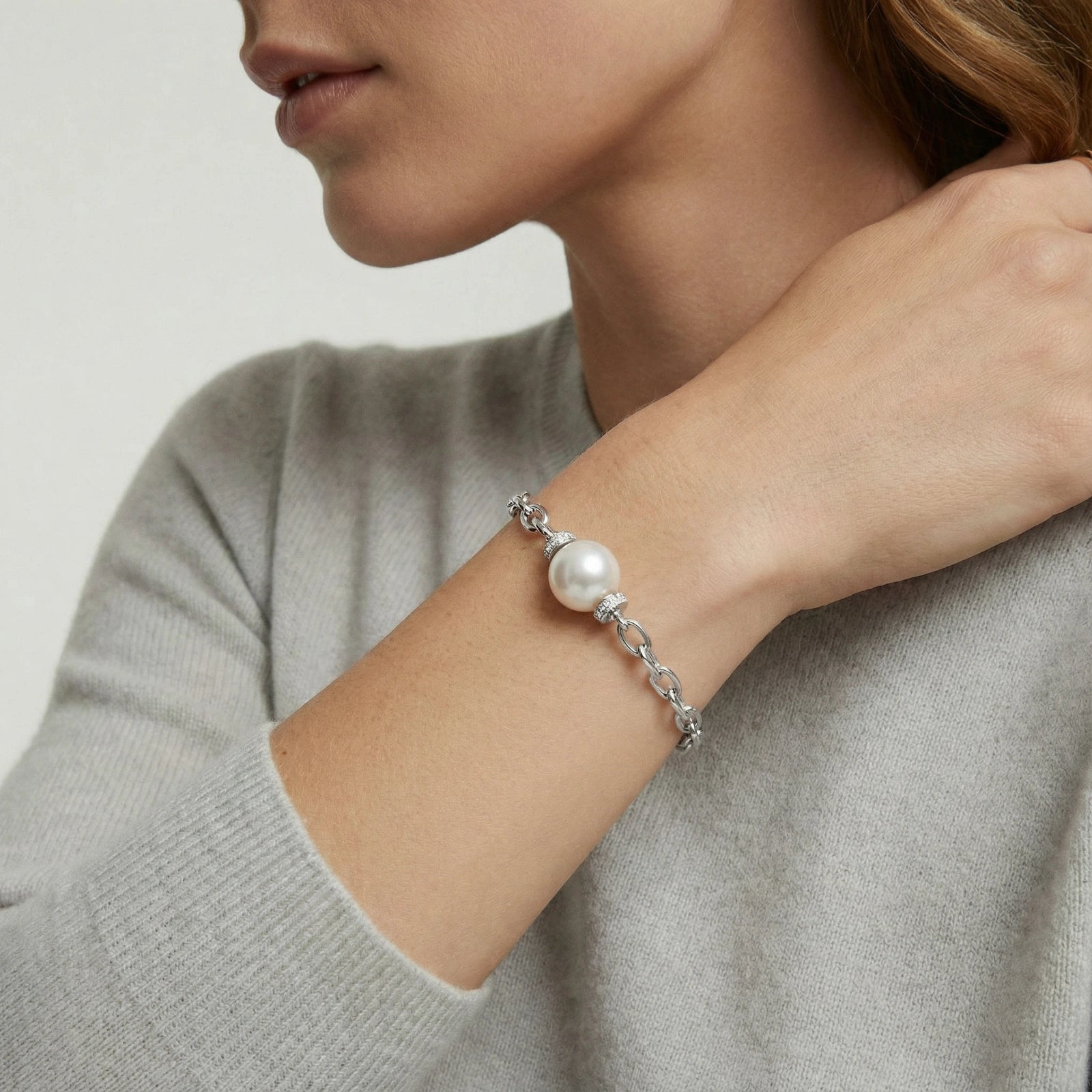 Pearl Chain Bracelet